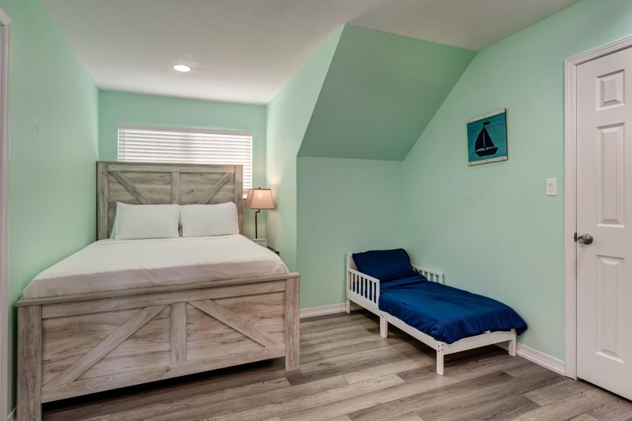 Strand Castle - Gulf Front! An Ideal Layout With Game Room, Small Private Pool, And Roof Top Crow'S Nest! Home Dauphin Island Dış mekan fotoğraf