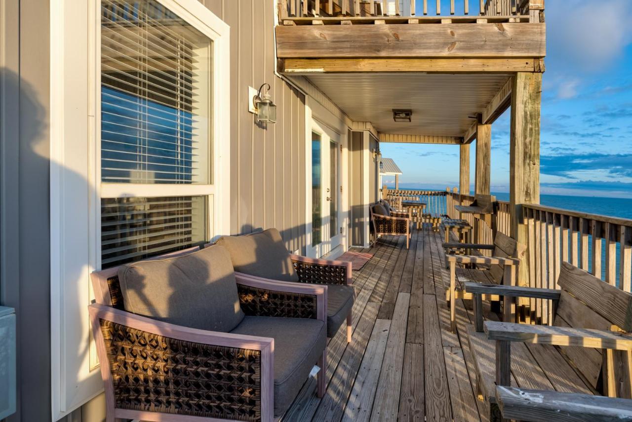 Strand Castle - Gulf Front! An Ideal Layout With Game Room, Small Private Pool, And Roof Top Crow'S Nest! Home Dauphin Island Dış mekan fotoğraf